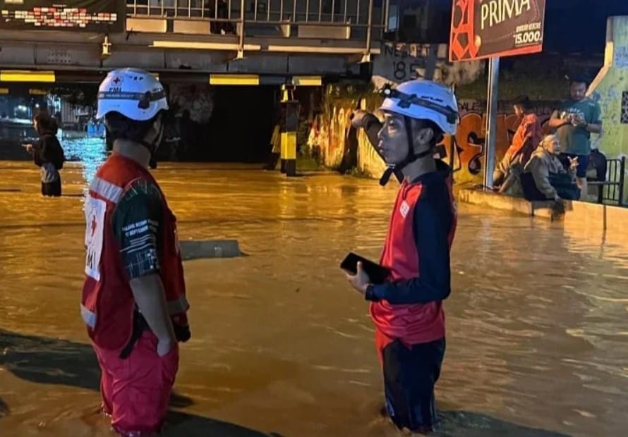 Kondisi banjir Sungai Babakan Brebes di Kecamatan Ketanggungan