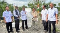Penyerahan bantuan benih kakap putih Brebes kepada Pokdakan di Randusanga
