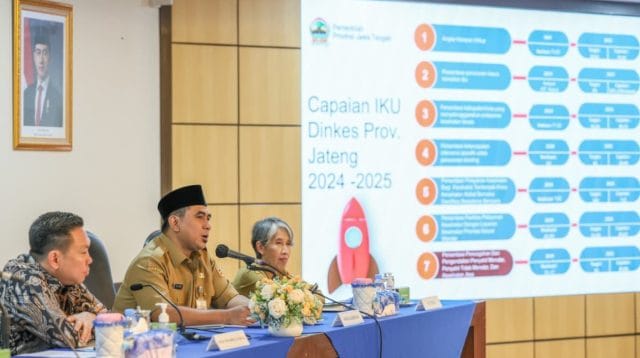 Ilustrasi imunisasi campak untuk mencegah KLB campak di Brebes dan Jawa Tengah