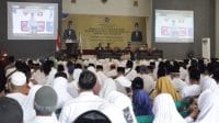 Calon Jemaah Haji Brebes 2026 mengikuti manasik di Islamic Centre Brebes