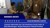 Warga lansia mengurus dokumen adminduk dan cek kesehatan gratis di Desa Blandongan