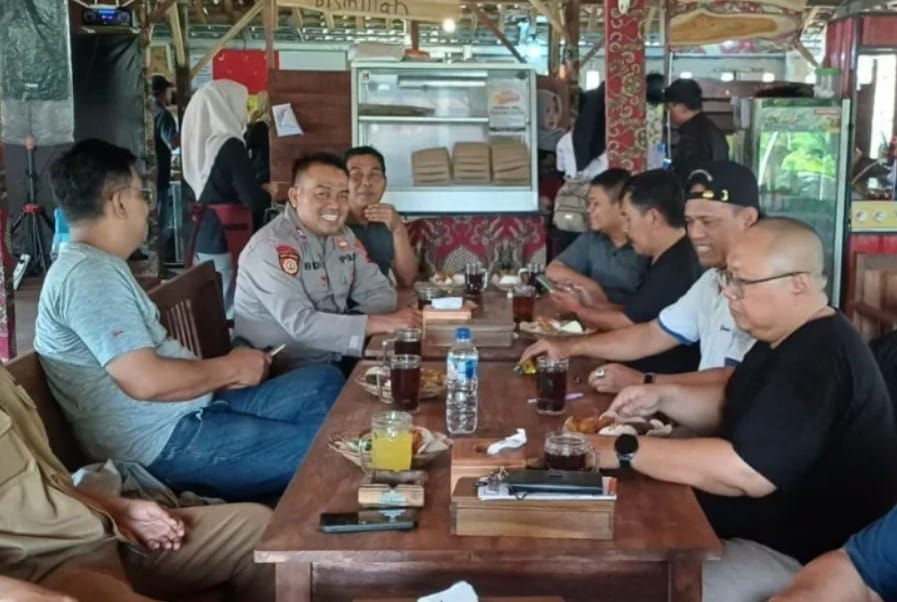 Ilustrasi balap liar di Bumiayu Brebes yang meresahkan warga sekitar Masjid Agung