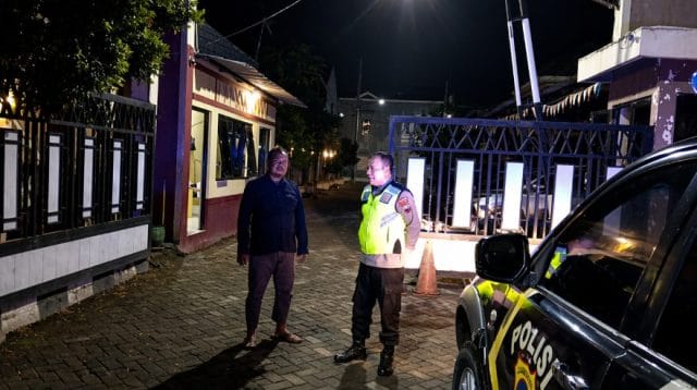 patroli malam Polsek Brebes jaga kamtibmas wilayah Brebes