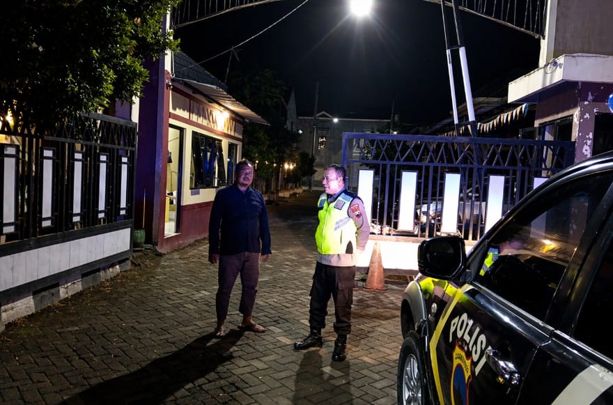 patroli malam Polsek Brebes jaga kamtibmas wilayah Brebes
