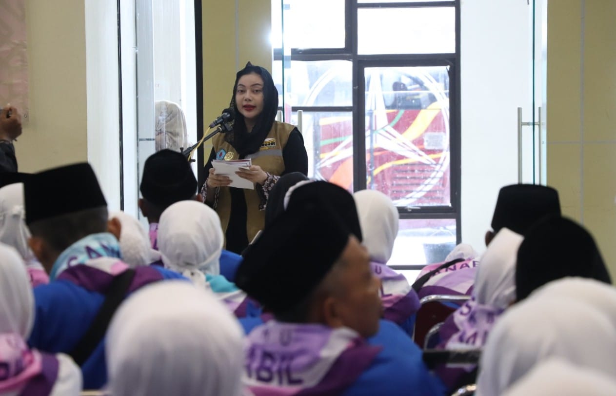 pemberangkatan jemaah haji Brebes 2026 Islamic Center Bupati Paramitha