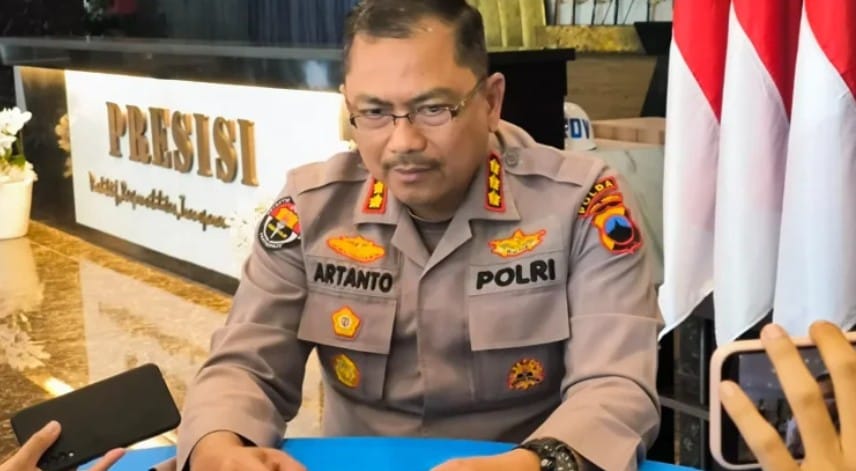 Pengoplosan LPG Brebes Rugikan Negara 802 Juta Rupiah Polres Brebes ungkap kasus pengoplosan LPG subsidi yang rugikan negara Rp802 juta di Paguyangan