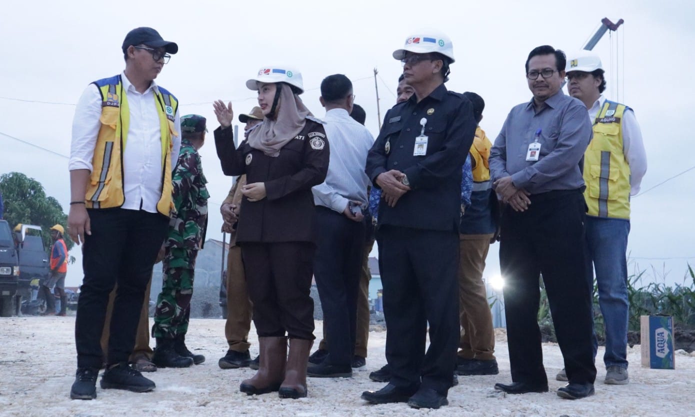 pembangunan Sekolah Rakyat Brebes Desa Wlahar Larangan jembatan Bailey Juni 2026