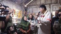 Program Bedah Rumah untuk Warningsih di Brebes Program Bedah Rumah Kementerian PKP di Brebes