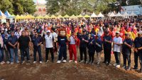 Ribuan warga memadati Alun-Alun mengikuti senam massal peluncuran Gerakan GEMAR Brebes